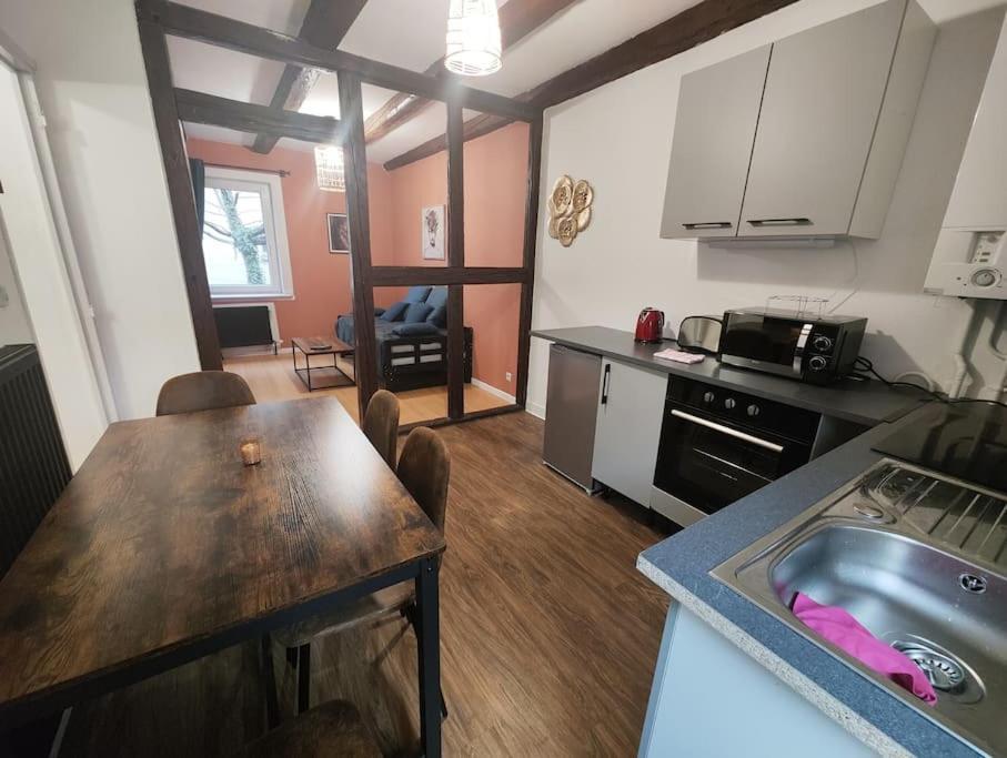 Comfortable T2 Apartment In Neudorf, Страсбург Экстерьер фото