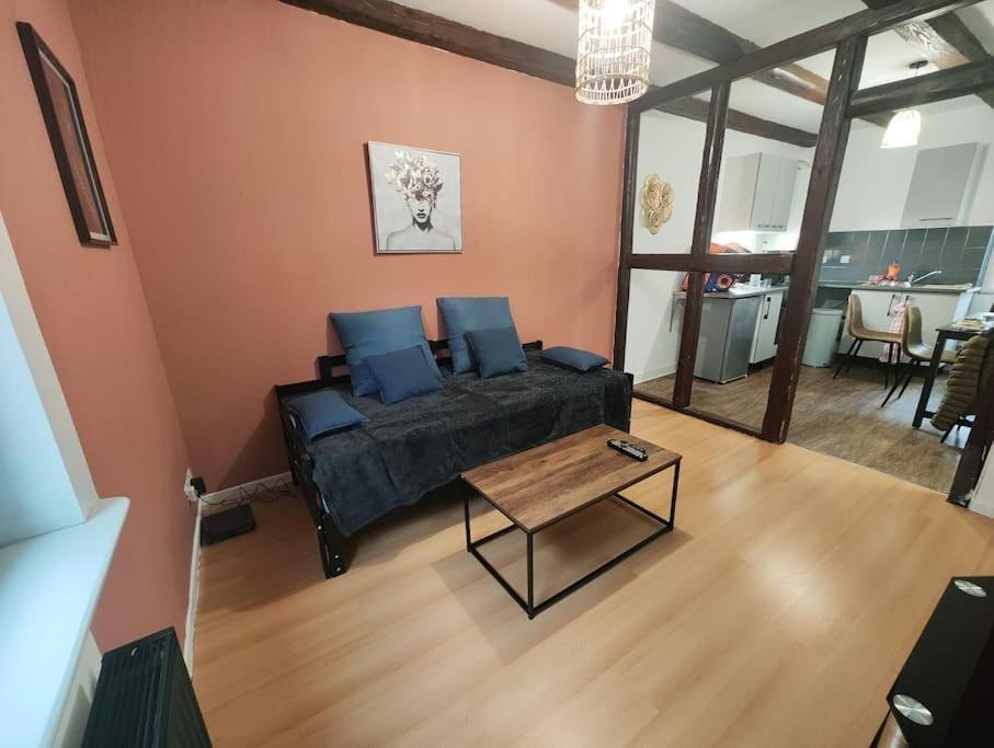 Comfortable T2 Apartment In Neudorf, Страсбург Экстерьер фото