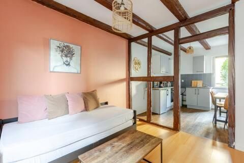 Comfortable T2 Apartment In Neudorf, Страсбург Экстерьер фото